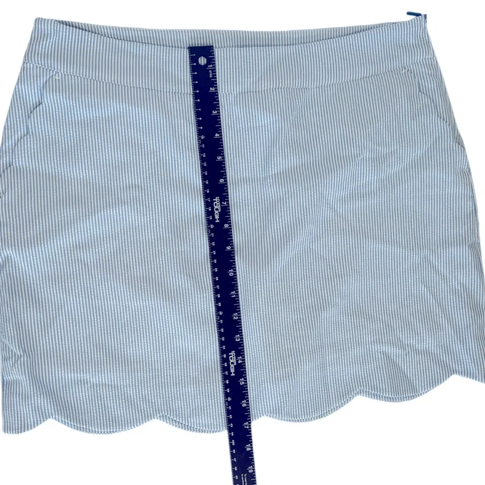 Vineyard Vines Performance Lt Blue & White Skirt with attached Shorts Liner - Picture 4 of 5